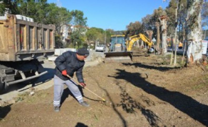 Foça'da yürüyüş yoluna düzenleme