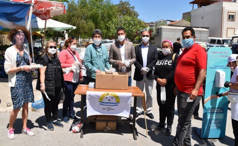 Foça'da pazar yerlerinde önleme ara yok!