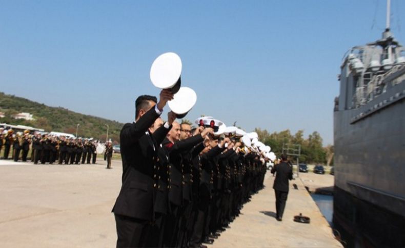 'TCG Ertuğrul'dan denizlere hüzünlü veda