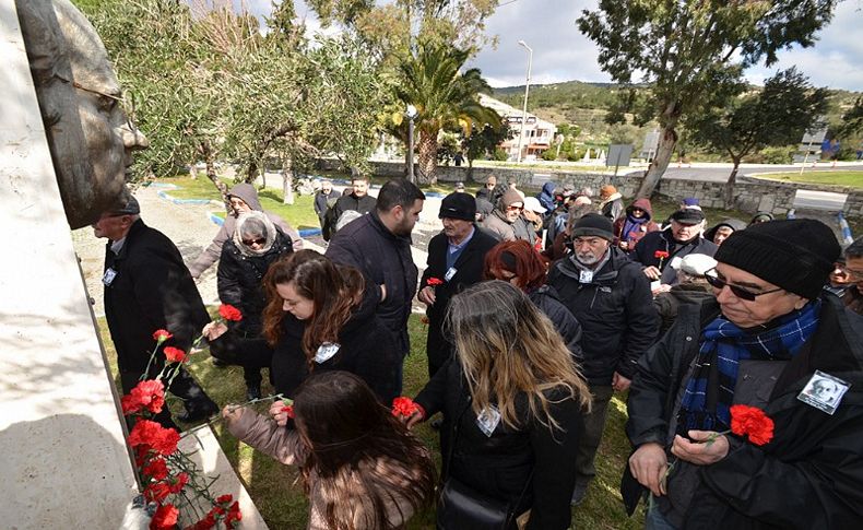 Foça, Uğur Mumcu'yu andı