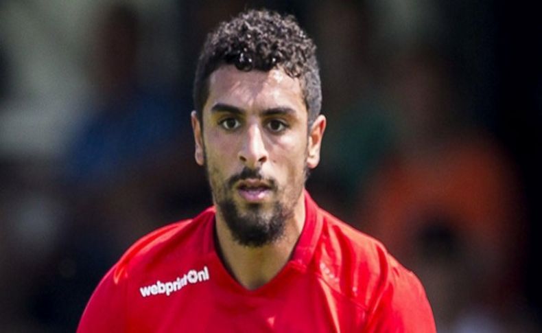 Skandal! Faslı futbolcuya transfer dayağı