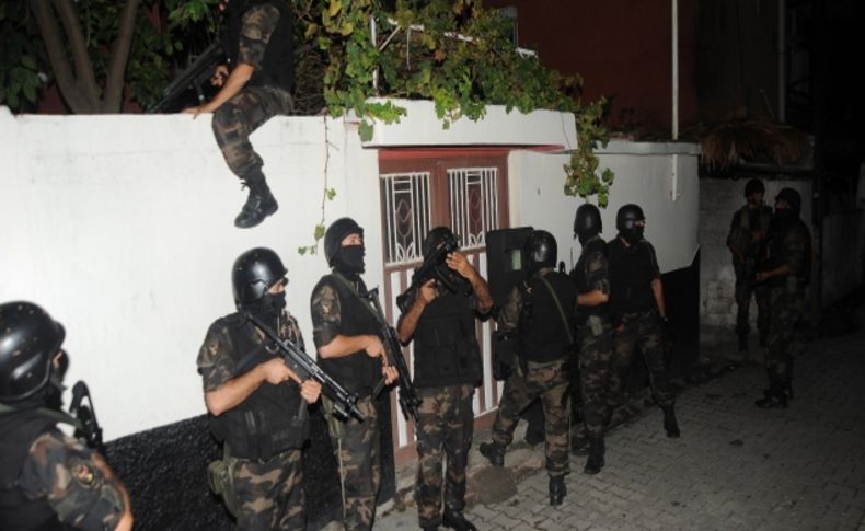 Ganyan kağıdında eroin narkotik polisine takıldı!