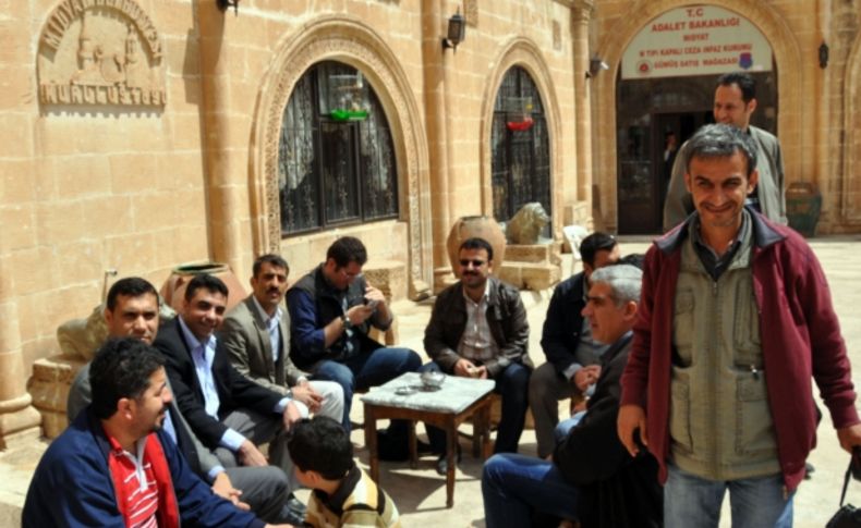 Gazeteciler Midyat’ta bir araya geldi