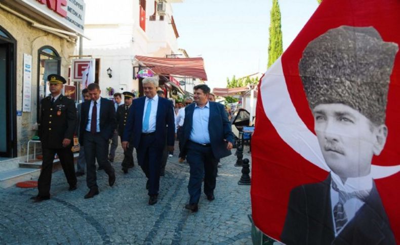 Çeşme'de kurtuluş coşkusu iki gün sürdü