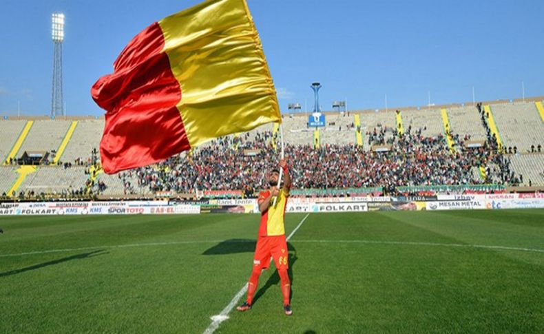 Gençer, 1 yıl daha Göztepe’de