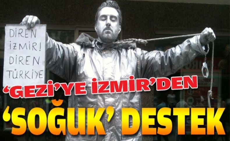 Gezi Parki eylemlerine soğuk heykelli destek