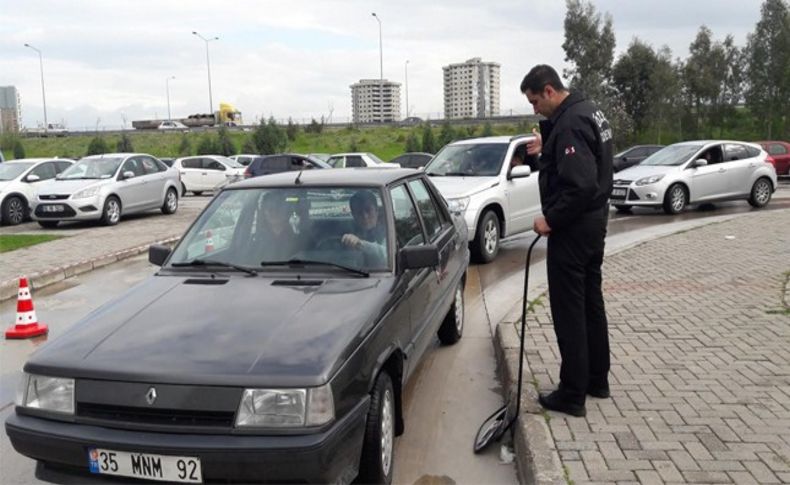 İzmir'de teyakkuz: AVM’lerde güvenlik üst seviyeye çıkarıldı