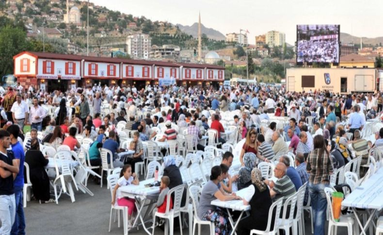 Gökçek: Mamak'a ilk 6 ayda 132 milyon lira yatırım yaptık