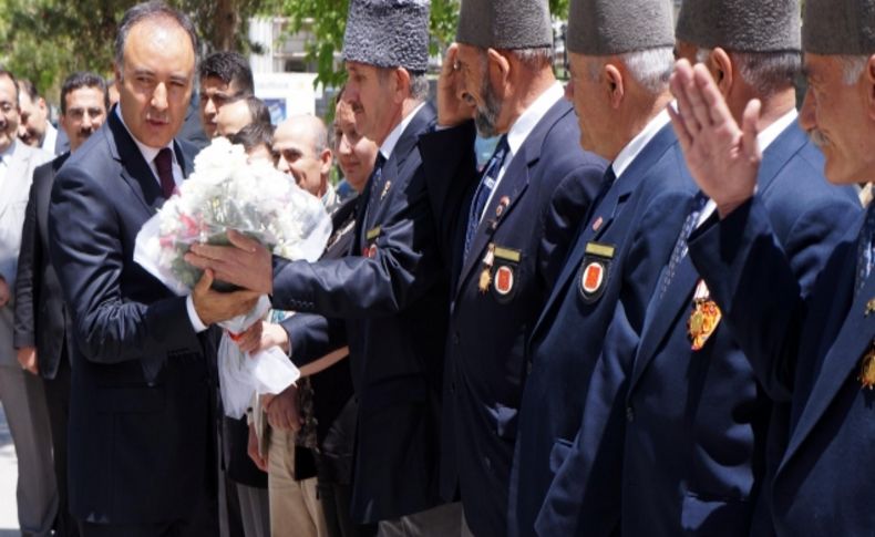 Göreve başlayan Vali Altıparmak: Ortak akılla hizmet edeceğiz