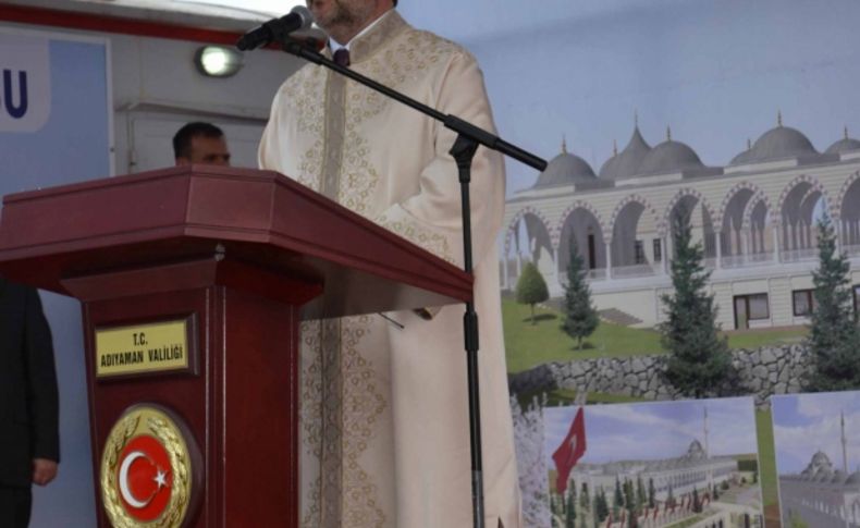 Görmez, Sahabe Safvan Bin Muattal Camii'nin temelini attı