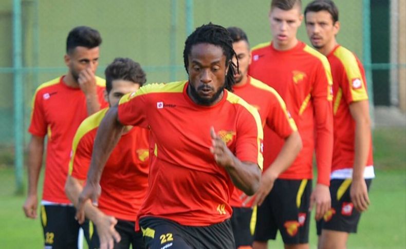 Göztepe'de Buruk seçimde zorlanıyor