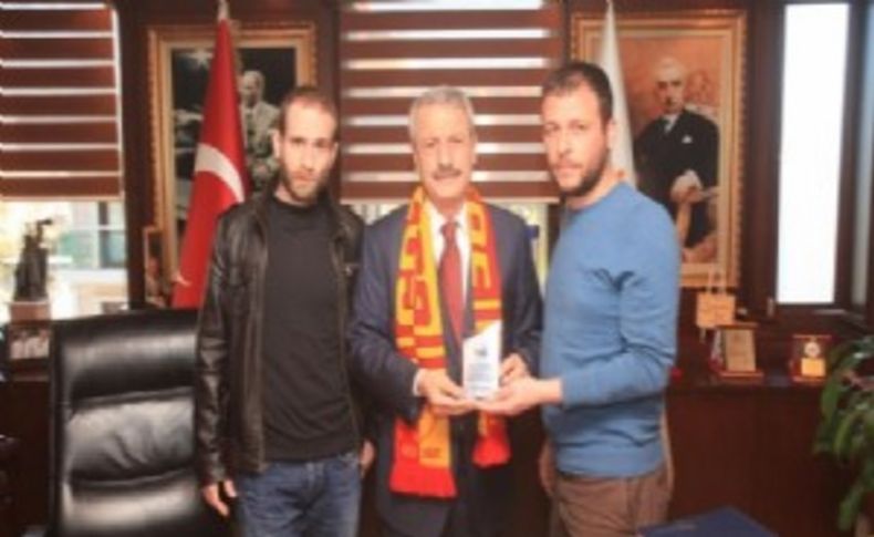 Göztepe Yalı’dan Kürüm’e destek ziyareti