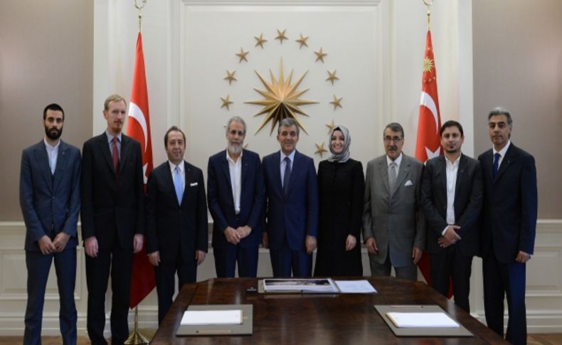 Gül, Cambridge Camii Projesi heyetini kabul etti