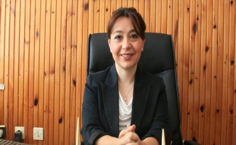 Gülnar'a tayini çıkan Hakim Yasemin Budakoğlu göreve başladı