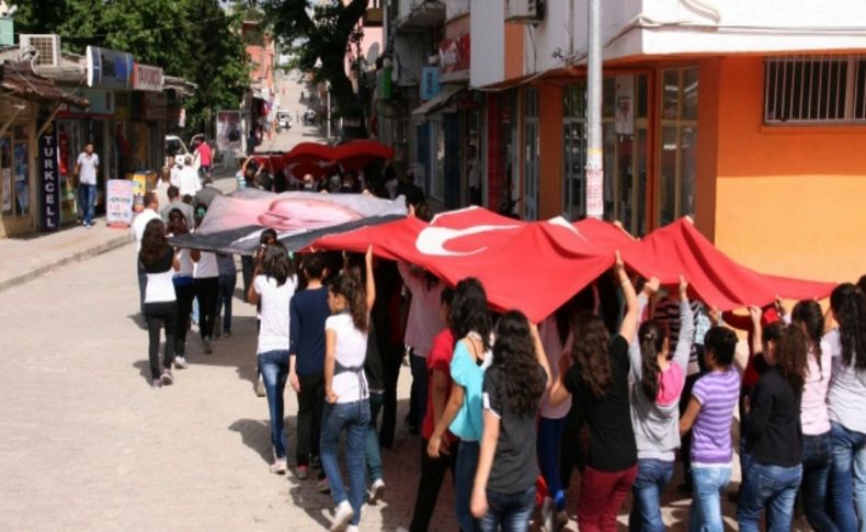 Gülnar'da gençlik yürüyüşü