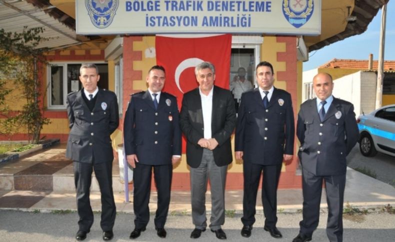 Güzelbahçe'de Polislere 'İnce'lik