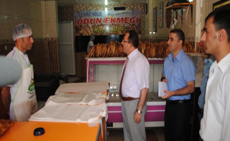 Hakkari'de fırın, market ve kasaplar denetlendi
