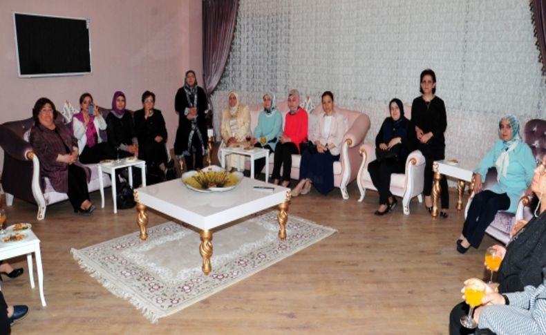 Hanımlar Yüzme Havuzu Spor ve Kültür Merkezi’ne hayran kaldı