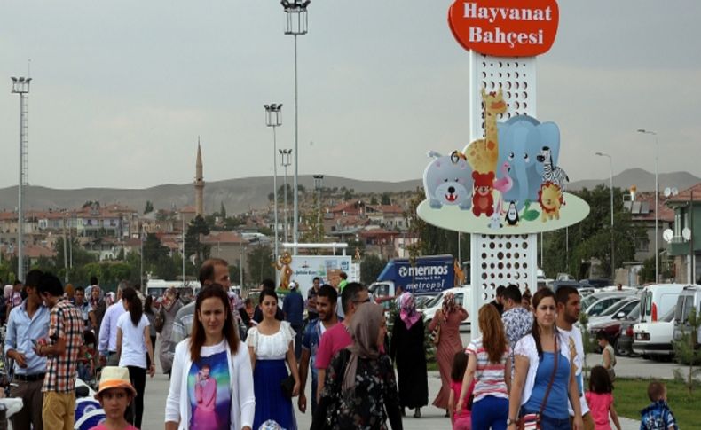 Harikalar Diyarı’nı bir günde 42 bin kişi ziyaret etti