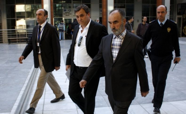 Hayrettin Karaman: Şiddet ve hakaret olmadığı müddetçe tepki normal