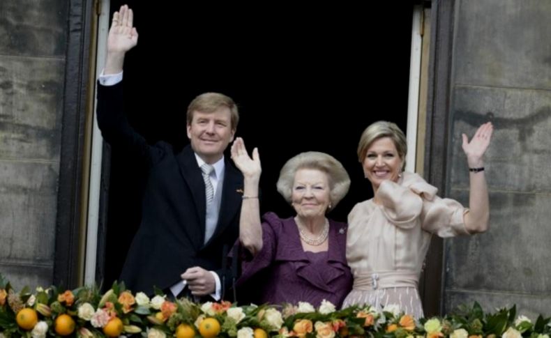 Hollanda tahtına 123 yıl aradan sonra ilk kez bir kral oturdu