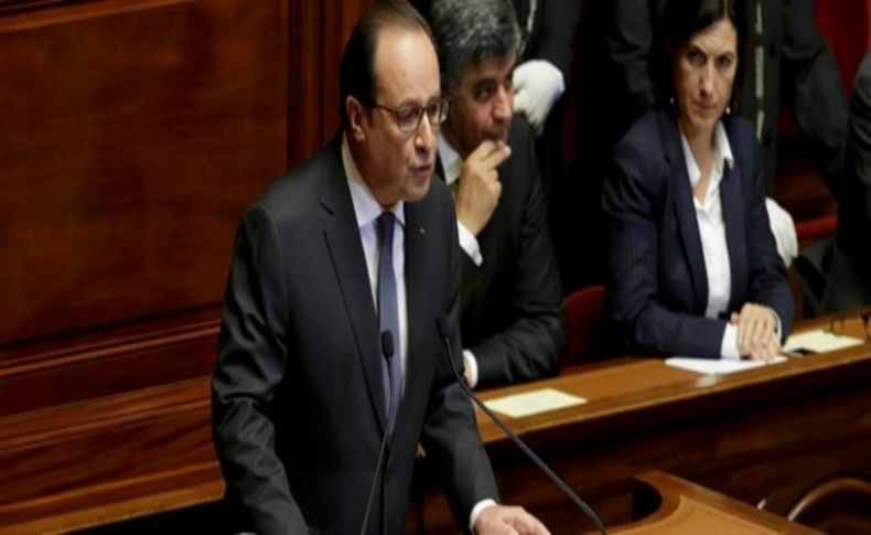 Hollande: Savaşı biz başlatmadık IŞİD başlattı