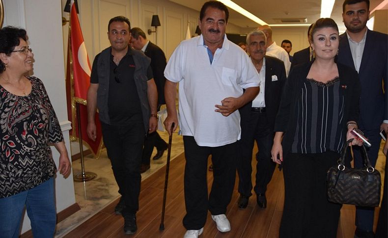 İbrahim Tatlıses'ten AK Parti'ye ziyaret