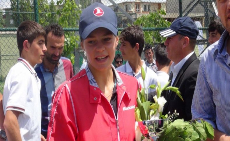 IC Cup Tenis Turnuvası'nda Belaruslu Kremen şampiyon oldu