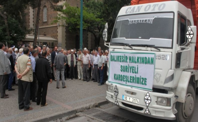 İHH'dan Suriyeli mülteciler için üçüncü yardım TIR'ı