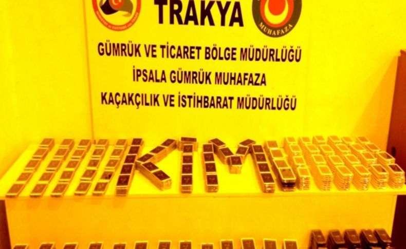 İpsala’da 642 adet kaçak akıllı cep telefonu ele geçirildi