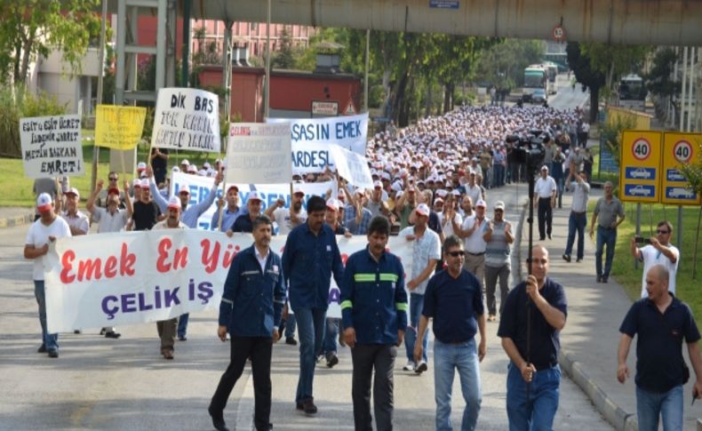 İSDEMİR'de işçi eylemi devam ediyor