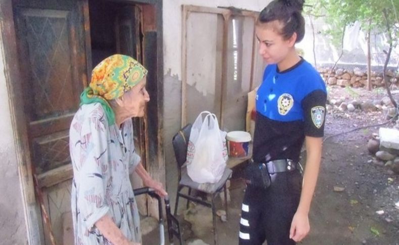 İskenderun polisi muhtaçları gözetiyor