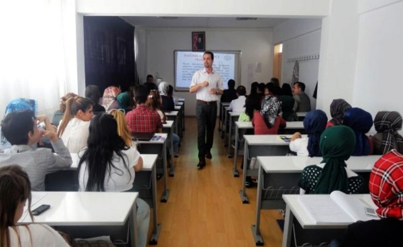 İskilip MYO'da 'Madde Bağımlılığı ve Bağımlılıkla Mücadele' semineri