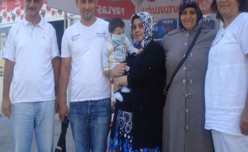 İsmail bebek babasının üçüncü kez verdiği ilikle hayata tutundu
