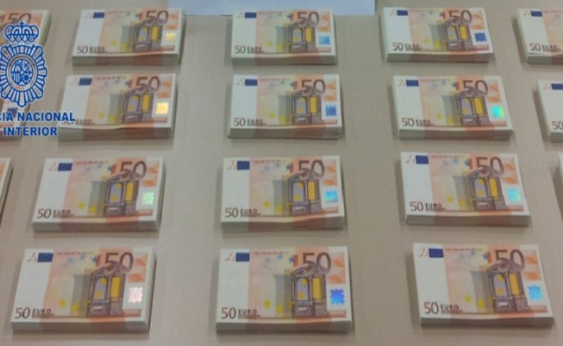 İspanya’da piyasaya sahte 50 Euro süren 11 kişi tutuklandı