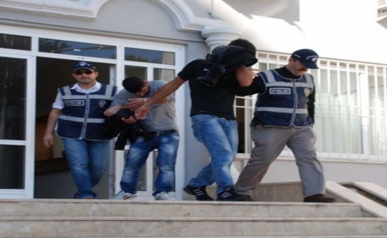 İşyerlerinden hırsızlığa 2 tutuklama