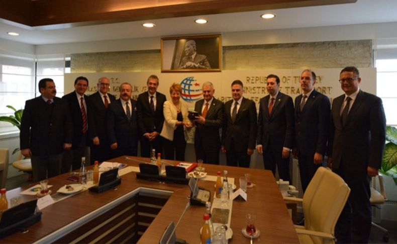 İzmir Ticaret Borsası Yönetiminden Ankara çıkarması