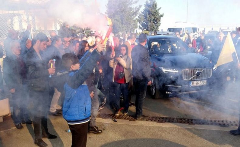 İyi Parti Genel Başkanı Akşener’e meşaleli karşılama