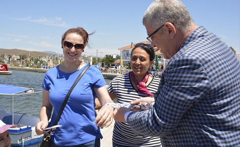 İYİ Partili Dervişoğlu'ndan CHP ve AK Parti'ye gönderme