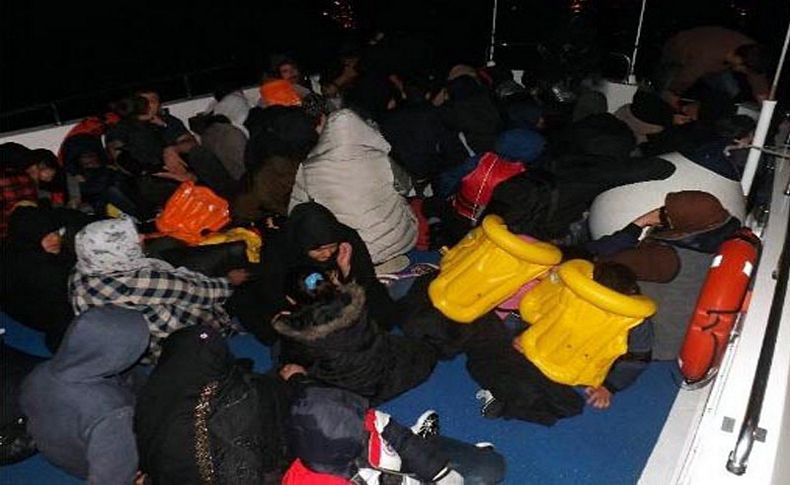 İzmir açıklarında 145 kaçak yakalandı