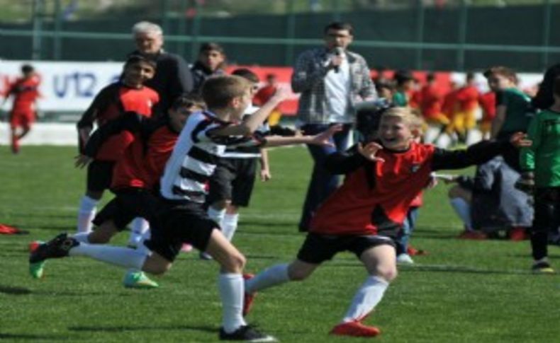 İzmir Cup'ta gruplar belirlendi