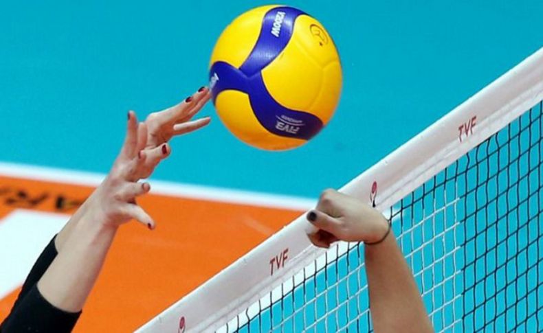 İzmir'de 3 günlük voleybol şöleni