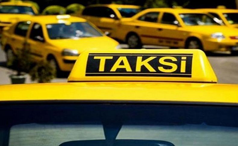 İzmir'de akıllı telefon üzerinden taksi çağırma dönemi