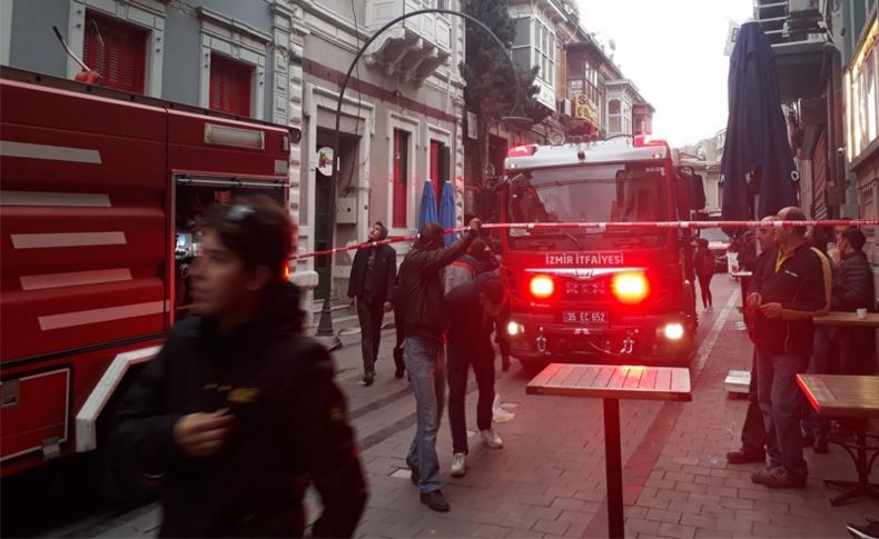 İzmir'de barda yangın paniği