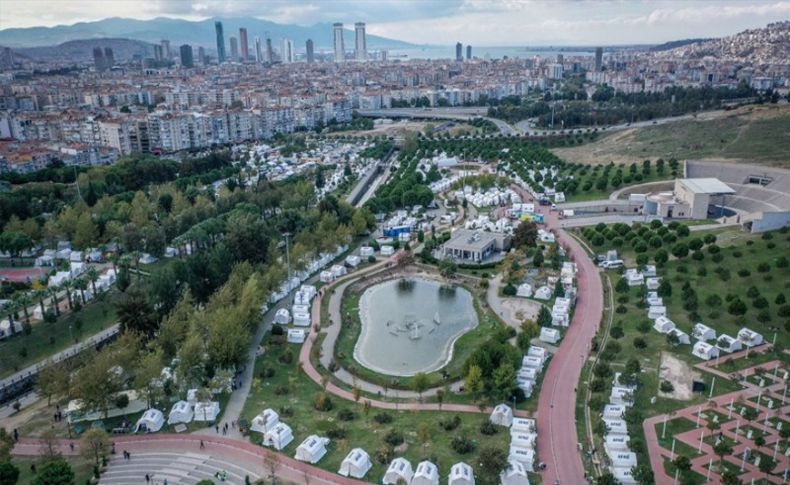 İzmir'de depremin yaraları sarılıyor