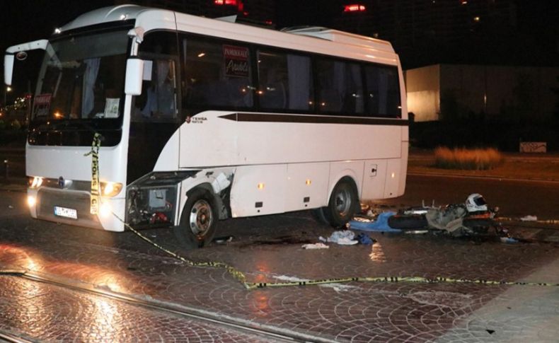 İzmir'de feci motosiklet kazası: 1 ölü 1 ağır yaralı