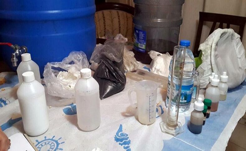 İzmir'de sahte rakı operasyonu