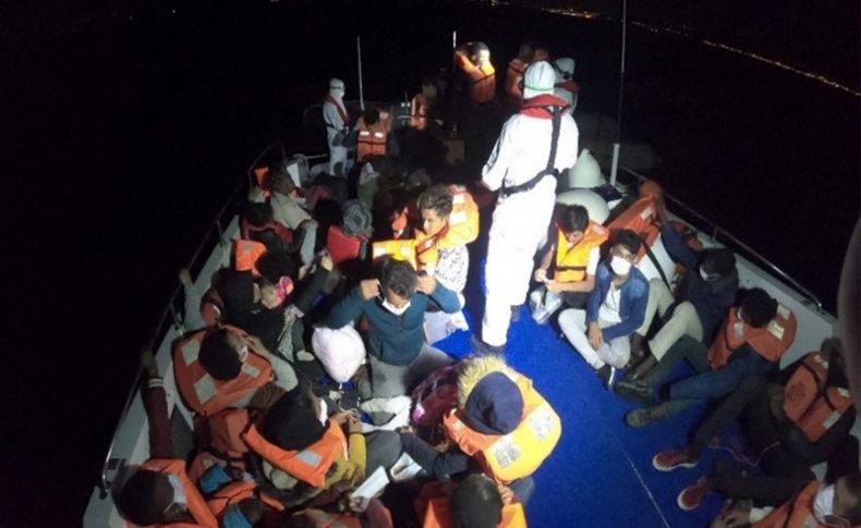 İzmir'de Türk kara sularına geri itilen 40 sığınmacı kurtarıldı