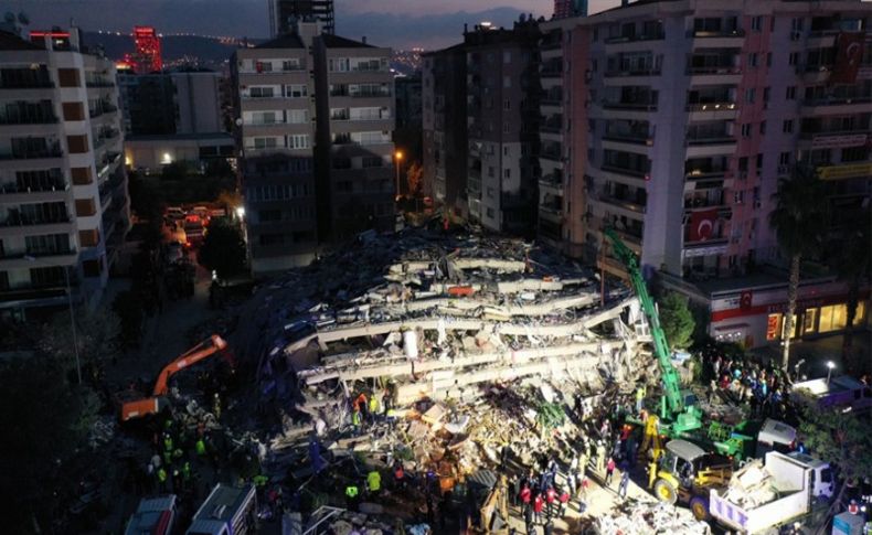 İzmir'deki depremde ölenlerin 112'si 9 binanın enkazından çıkarıldı