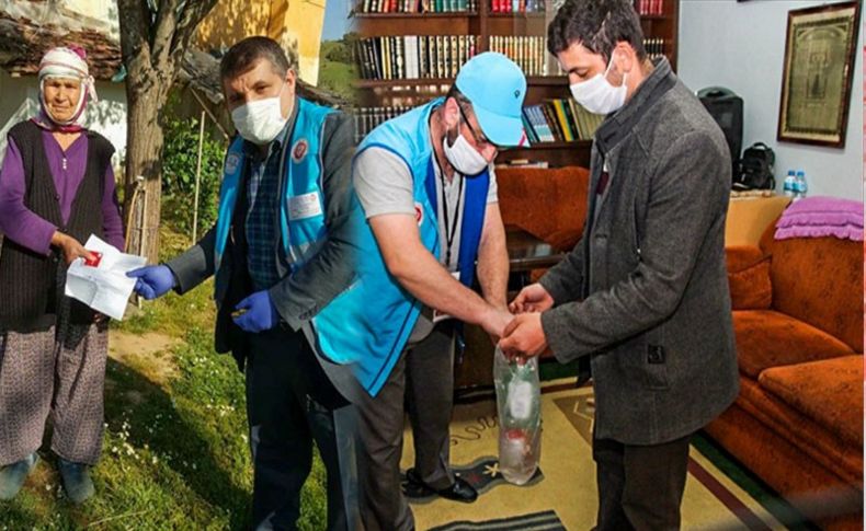 İzmir'in din görevlileri sahada fedakarca çalışıyor